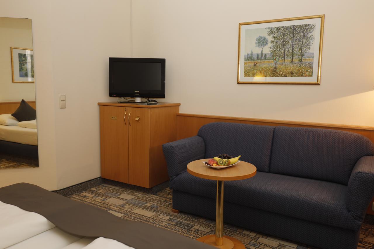 City-Hotel Muenchen ภายนอก รูปภาพ
