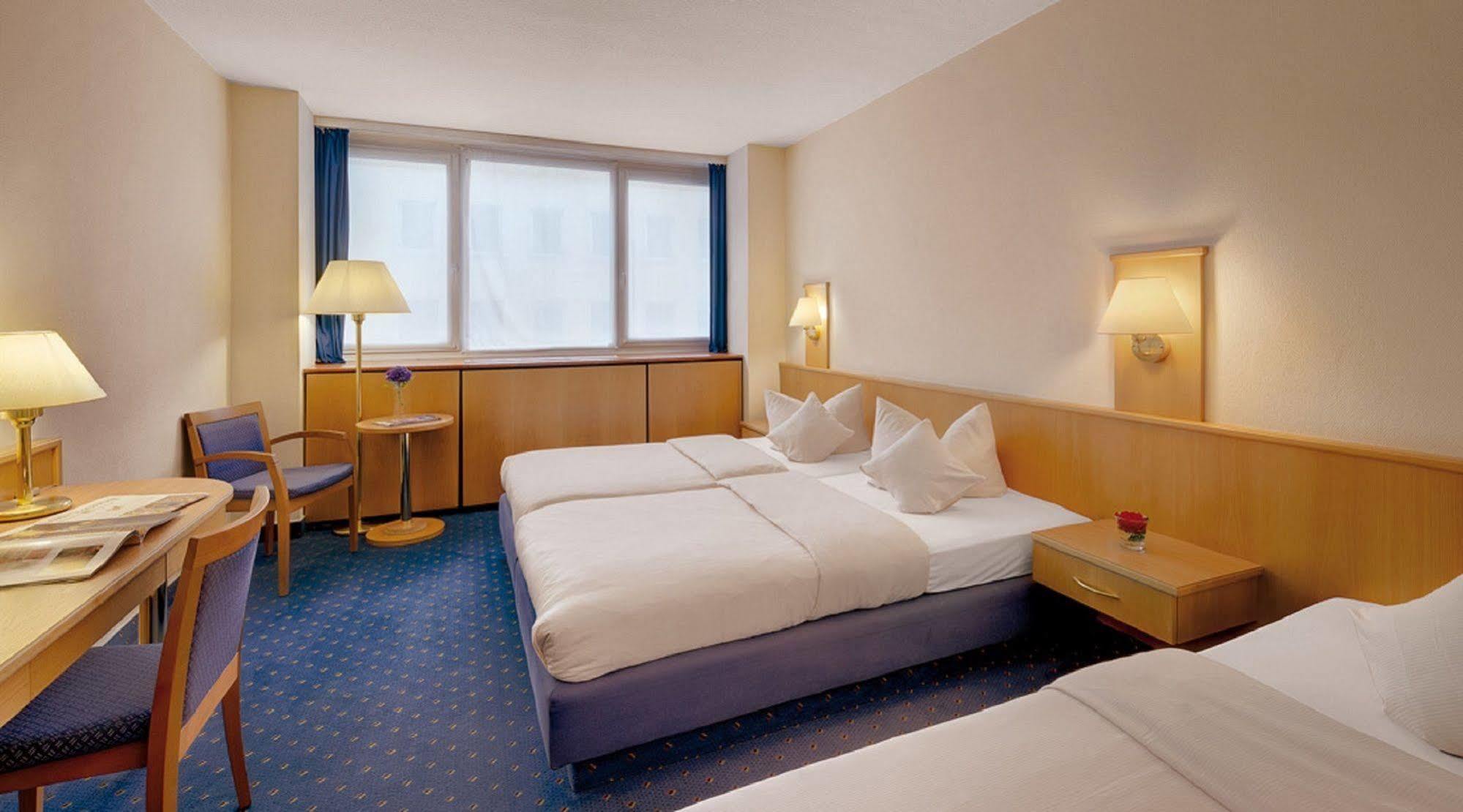 City-Hotel Muenchen ภายนอก รูปภาพ